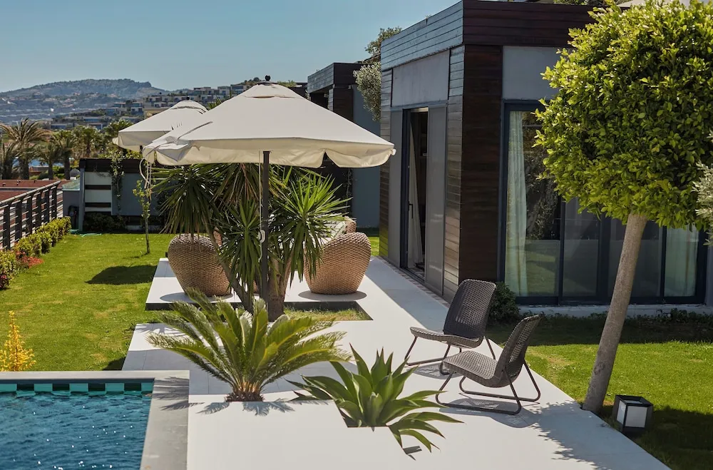 5+1 Deluxe Villa with Private Pool and Sauna