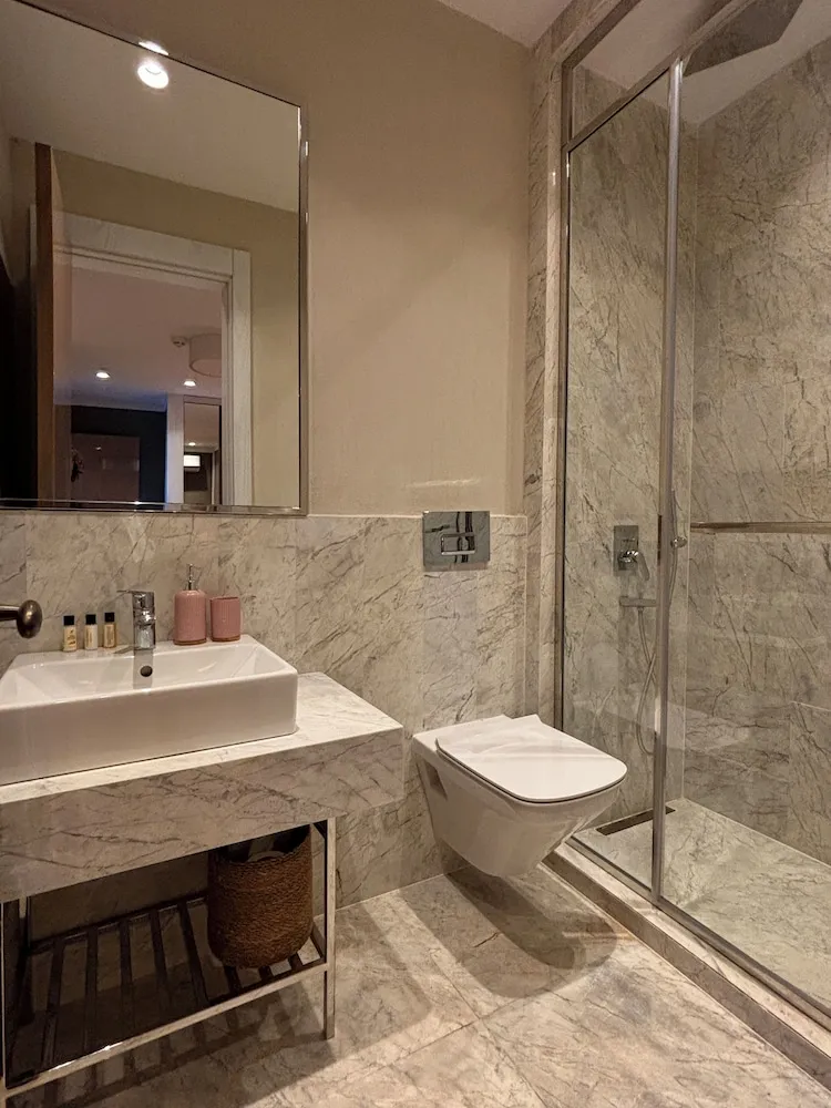5+1 Deluxe Villa with Private Pool and Sauna