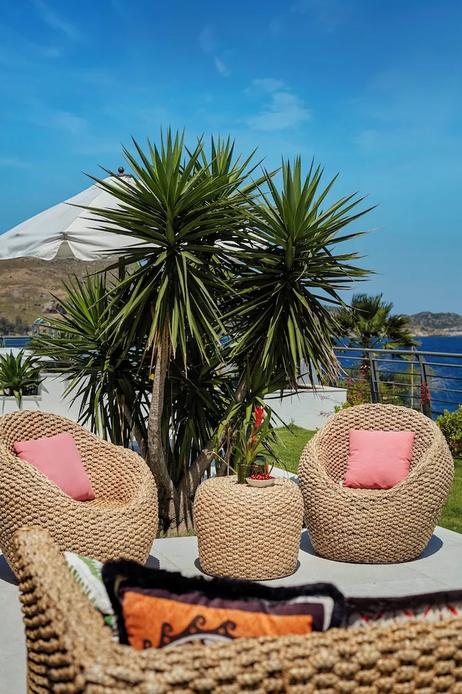5+1 Deluxe Villa with Private Pool and Sauna