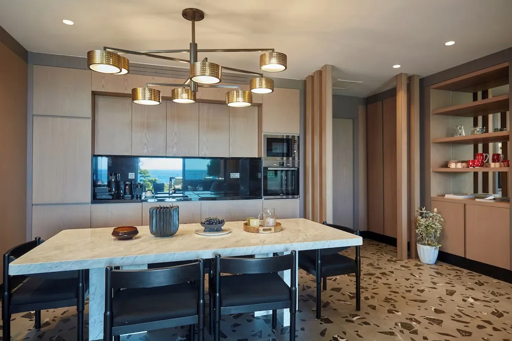 5+1 Deluxe Villa with Private Pool and Sauna
