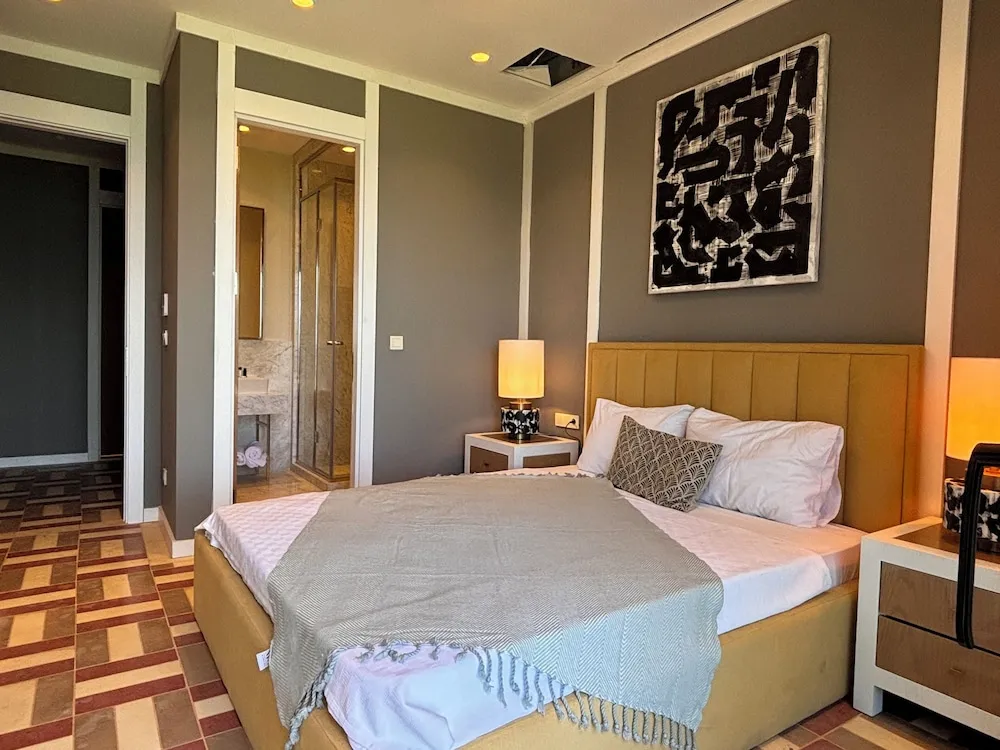 5+1 Deluxe Villa with Private Pool and Sauna