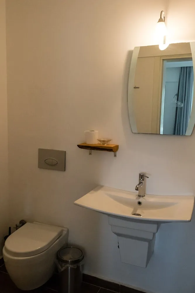 Standard Tek Büyük veya İki Ayrı Yataklı Oda