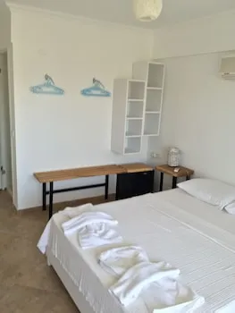 Hotel Pataros