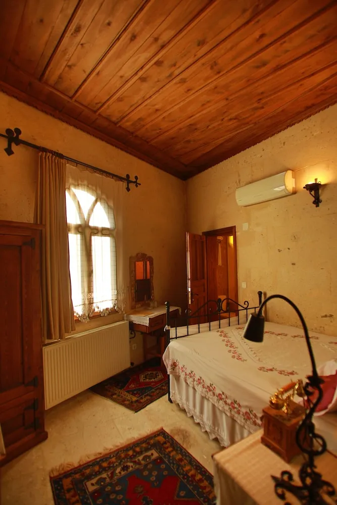 Deluxe Tek Büyük Yataklı Oda, Sıcak Su Küveti