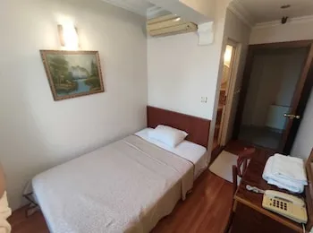Hotel Nayla
