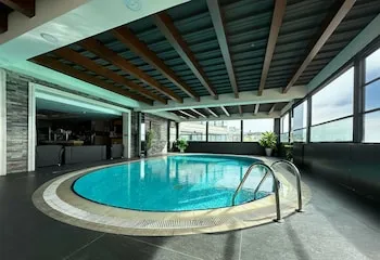AHC Old City Hotel