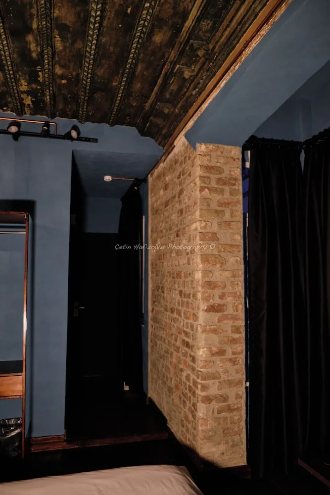 Signature Üç Kişilik Oda