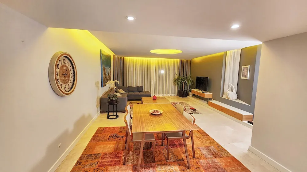Residence, 4 Yatak Odasi, Deniz Manzarali