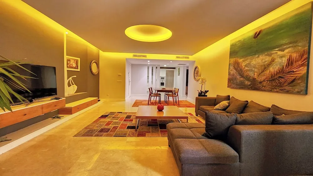 Residence, 4 Yatak Odasi, Deniz Manzarali