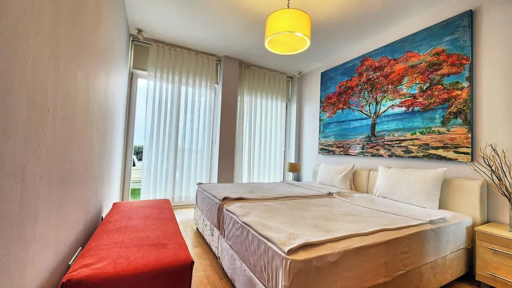 Residence, 4 Yatak Odasi, Deniz Manzarali