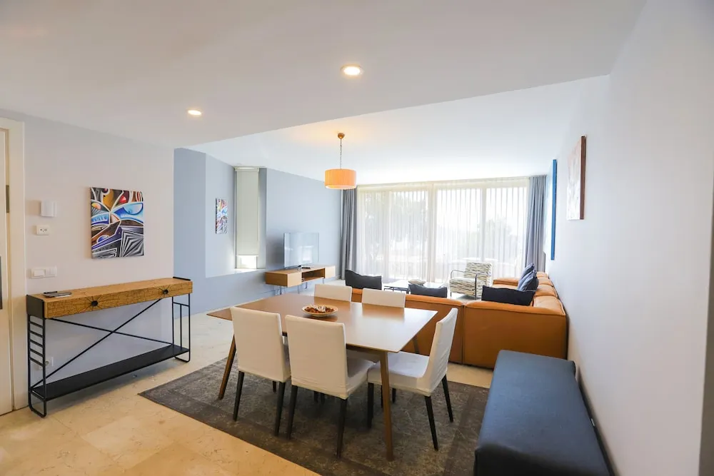 Residence, 4 Yatak Odasi, Deniz Manzarali