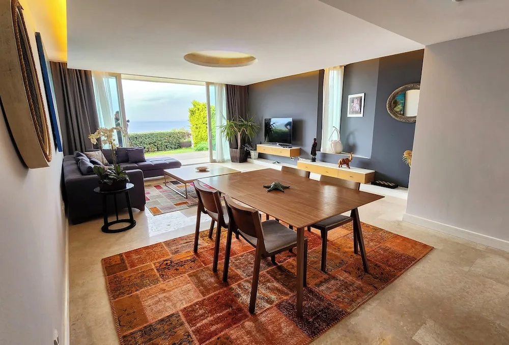 Residence, 4 Yatak Odasi, Deniz Manzarali