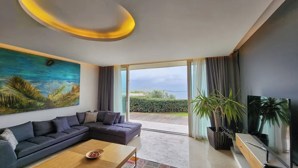 Residence, 4 Yatak Odasi, Deniz Manzarali
