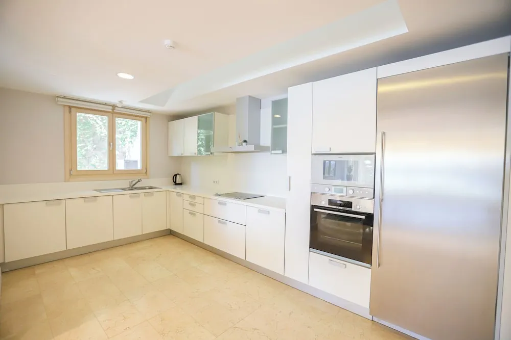 Residence, 4 Yatak Odasi, Deniz Manzarali