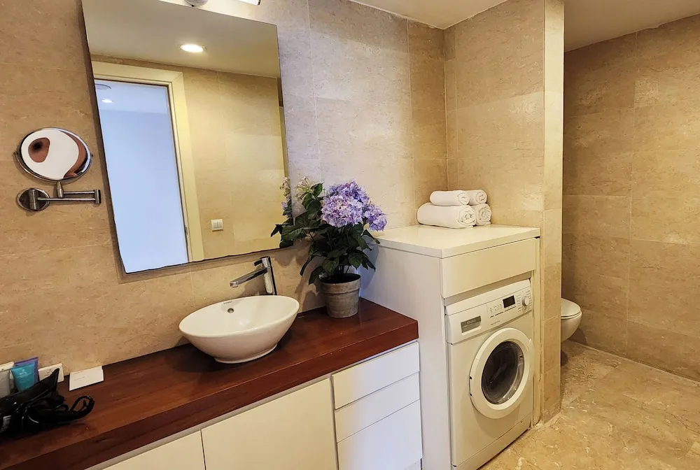Residence, 4 Yatak Odasi, Deniz Manzarali