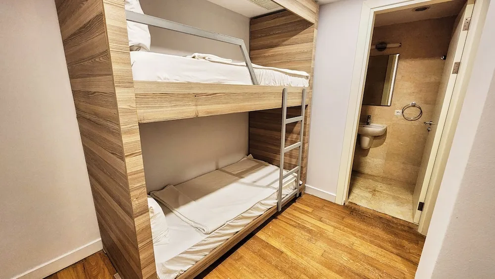 Residence, 4 Yatak Odasi, Deniz Manzarali