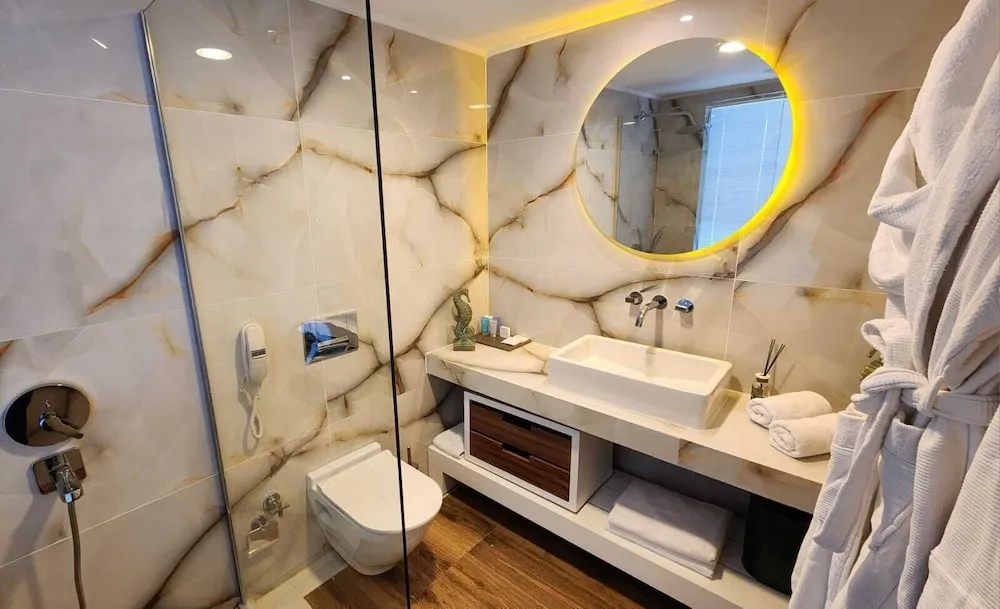 Executive Oda, 1 Çift Kişilik Yatak, Balkon, Deniz Manzaralı