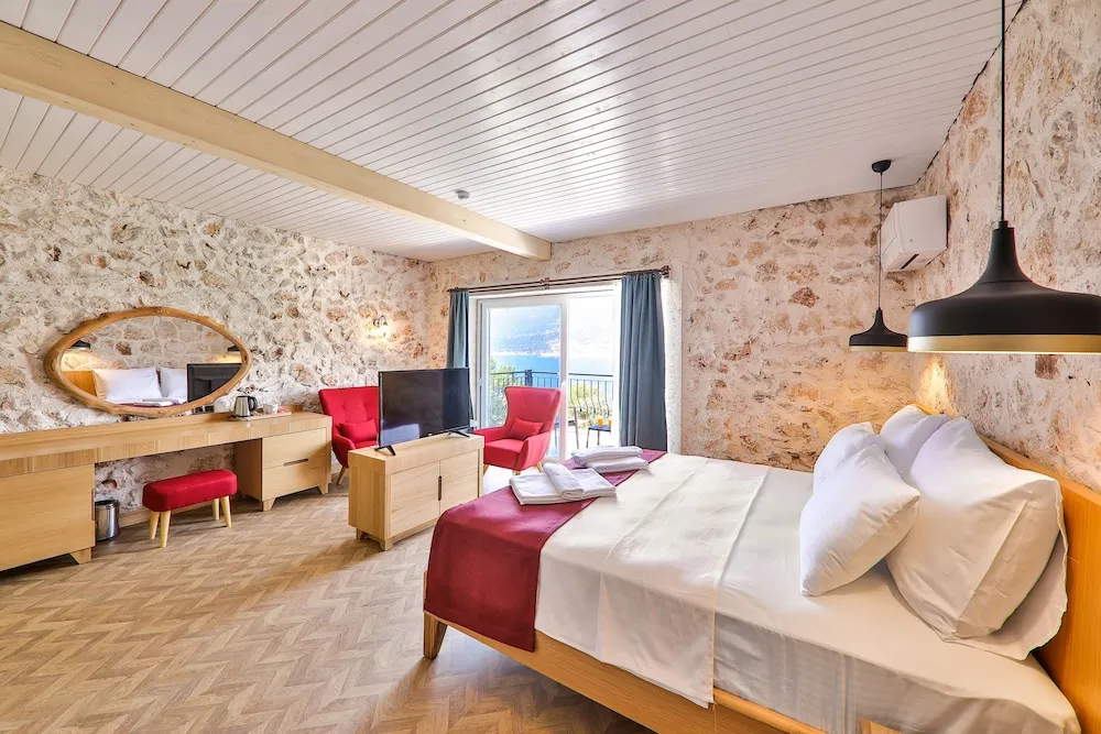 Stone Room Deniz Manzaralı