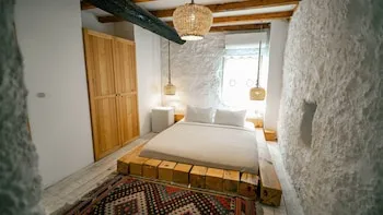 Bo Alaçatı