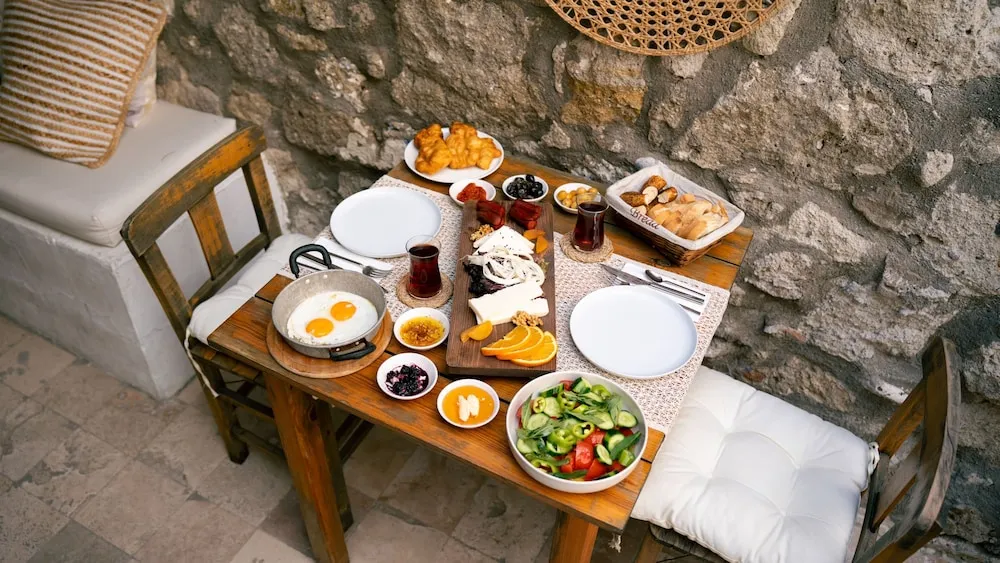 Yemek ve içecek