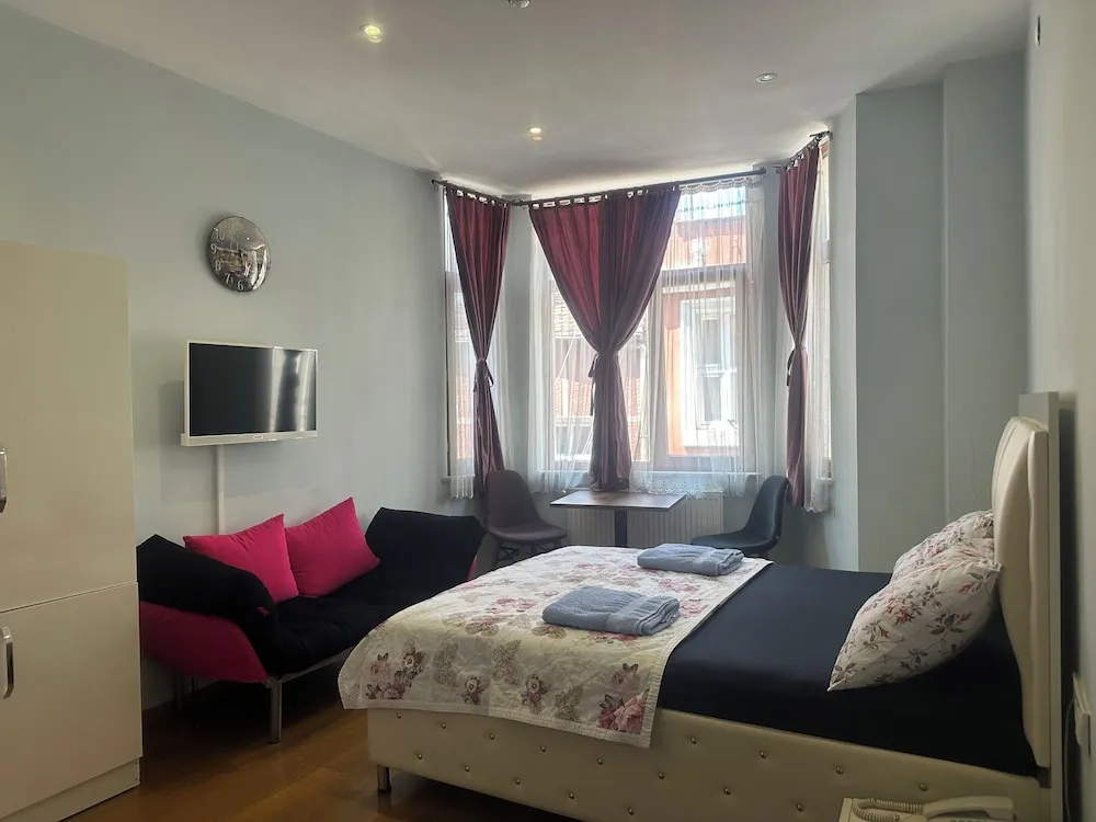 Business Stüdyo, 1 Çift Kişilik Yatak