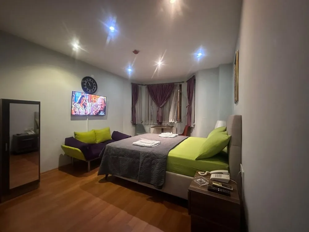 Business Stüdyo, 1 Çift Kişilik Yatak