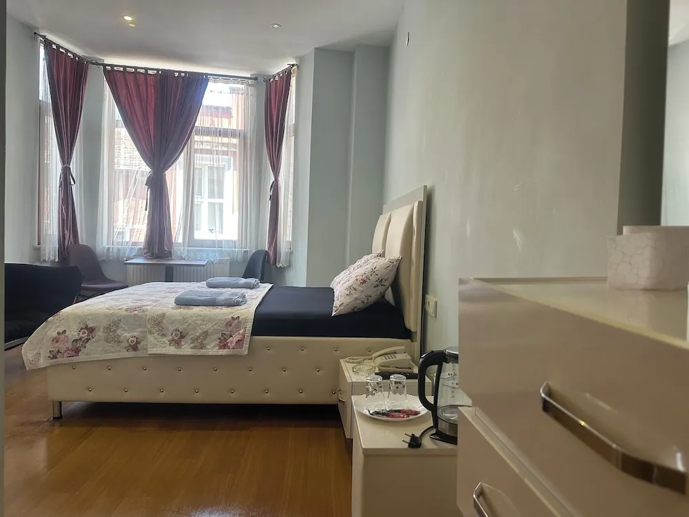 Business Stüdyo, 1 Çift Kişilik Yatak