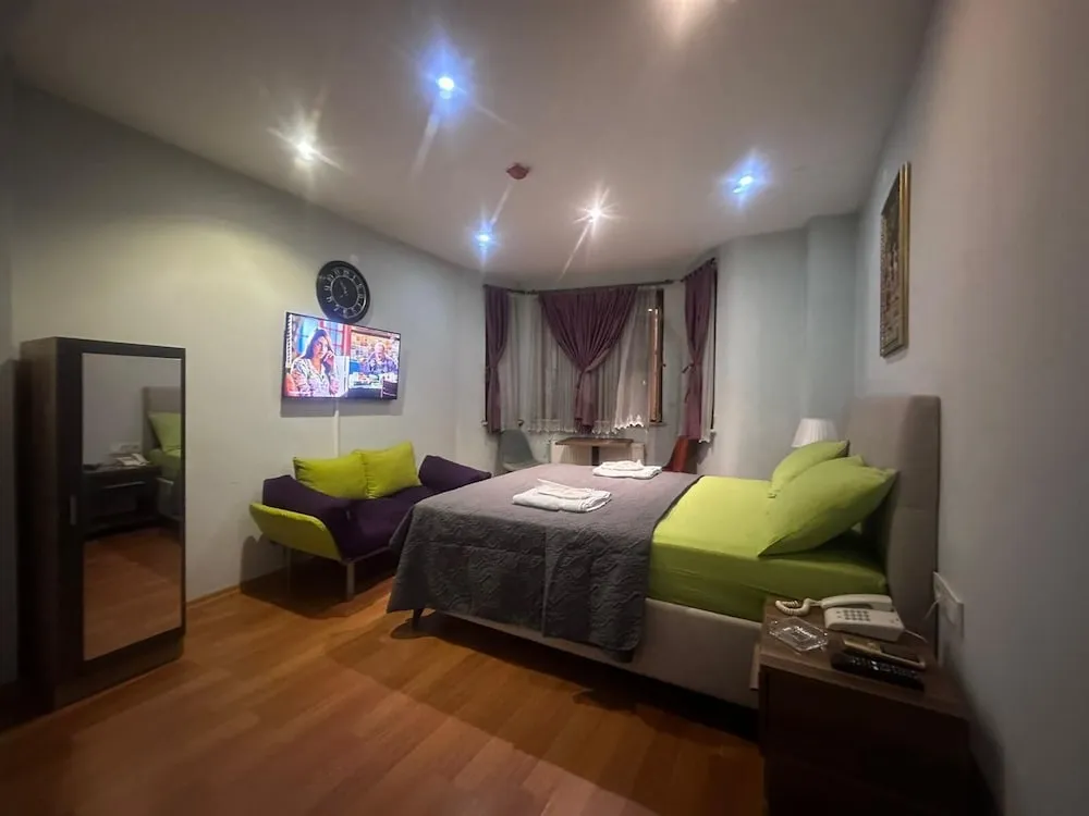 Business Stüdyo, 1 Çift Kişilik Yatak