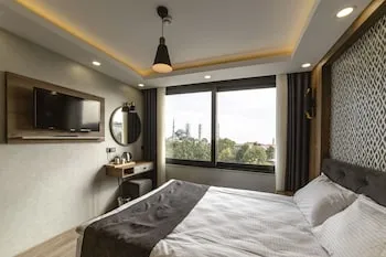 World Heritage Center Hotel