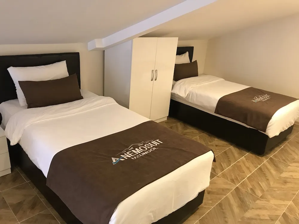 Standard Apart Daire, 2 Yatak Odası, Göl Manzaralı