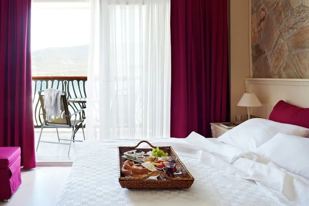 Standard Tek Büyük Yataklı Oda, Deniz Manzaralı