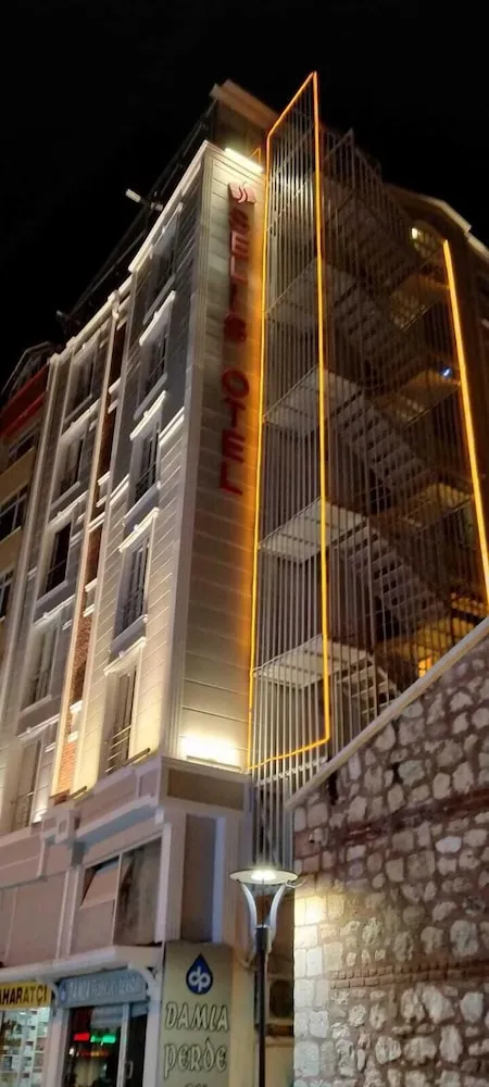 Selis Otel