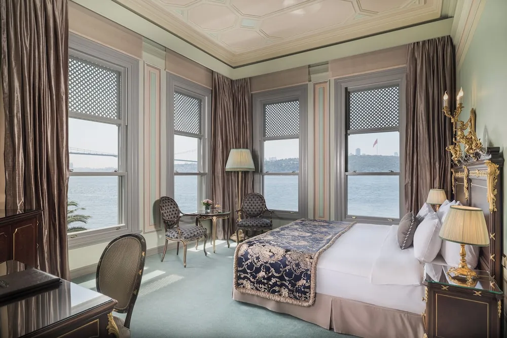 Deluxe Tek Büyük Yataklı Oda, Deniz Manzaralı