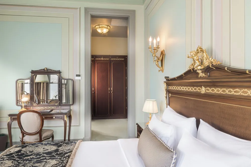 Deluxe Tek Büyük Yataklı Oda, Deniz Manzaralı