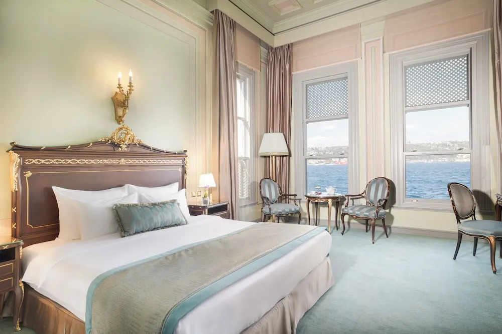 Deluxe Tek Büyük veya İki Ayrı Yataklı Oda, Deniz Manzaralı