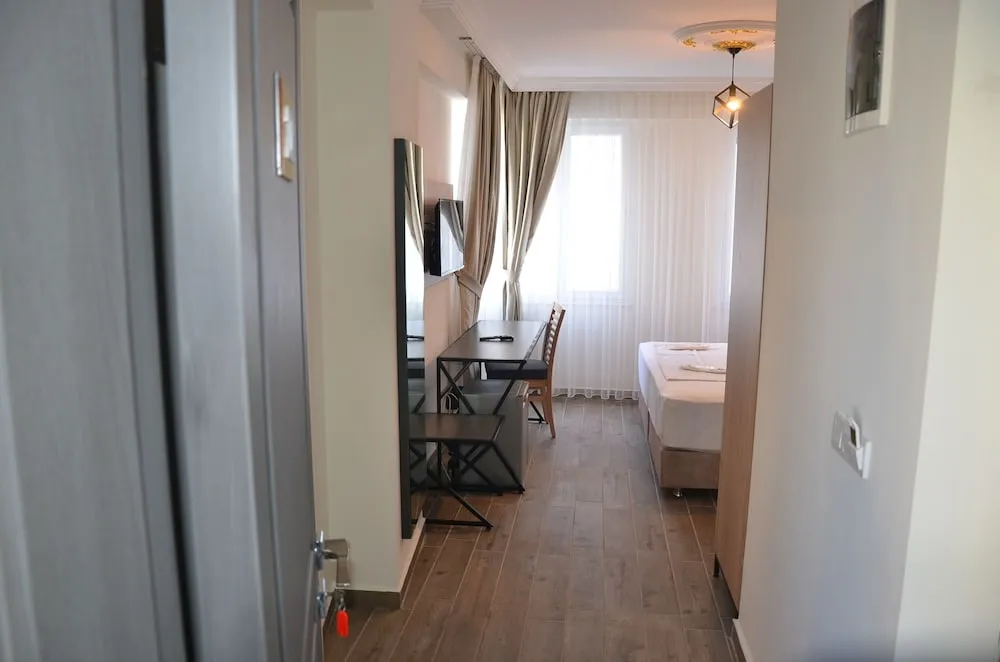 Deluxe Tek Büyük veya İki Ayrı Yataklı Oda, Şehir Manzaralı