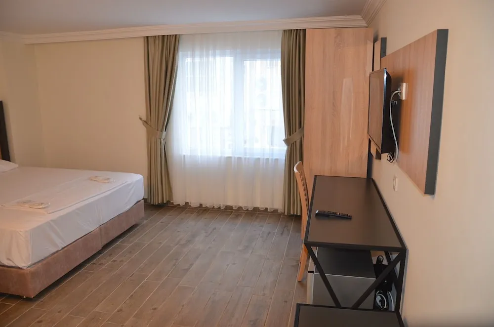 Deluxe Tek Büyük veya İki Ayrı Yataklı Oda, Şehir Manzaralı