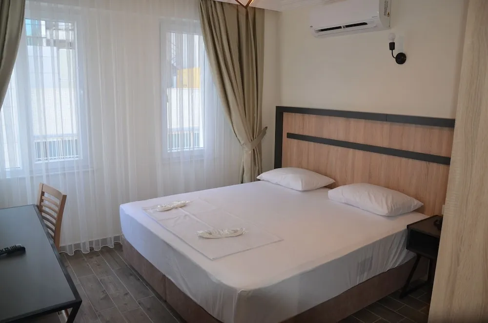 Deluxe Tek Büyük veya İki Ayrı Yataklı Oda, Şehir Manzaralı