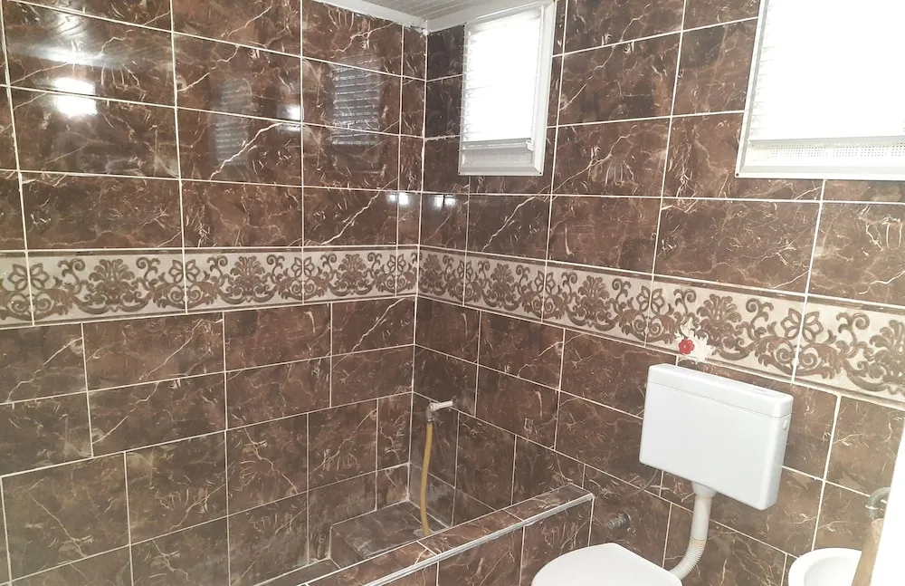 Deluxe 2m Termal Kuvetli Klimasiz Oda
