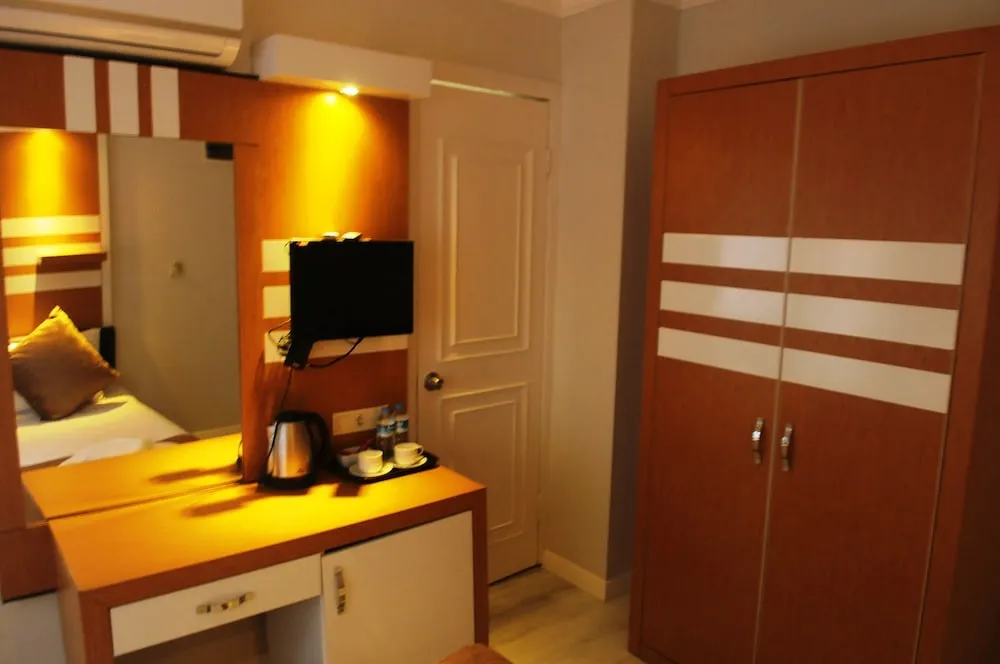 Standard Oda, Kısmi Deniz Manzaralı