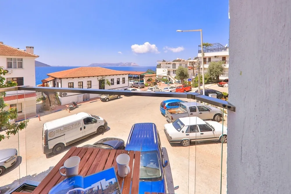 Panoramic Tek Büyük Yataklı Oda
