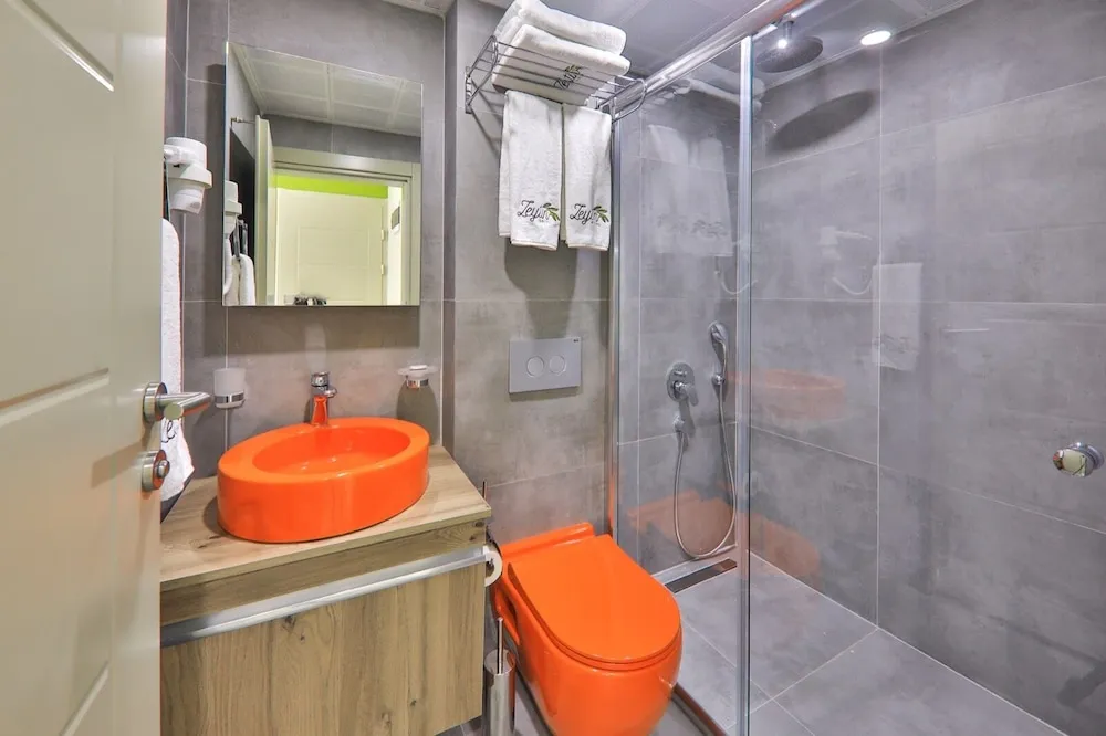 Çatı Katı Oda H:1,95 m (Balkonsuz Oda)
