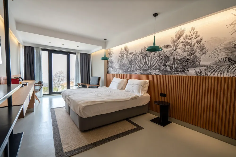 Bosphorus Deluxe Room