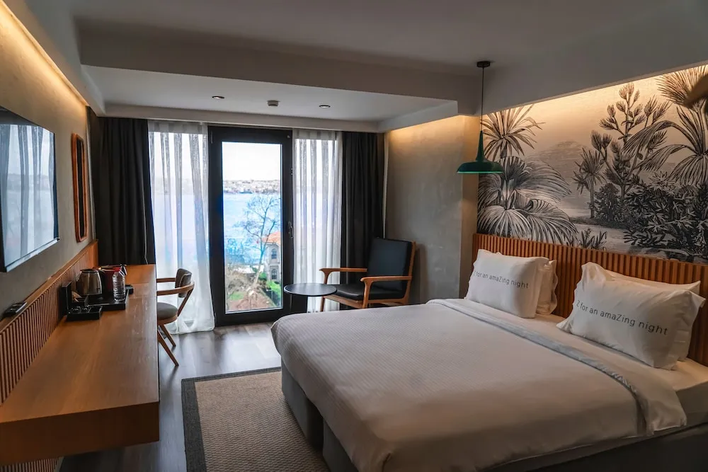 Bosphorus Deluxe Room