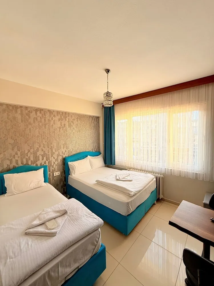 Deluxe Tek Büyük veya İki Ayrı Yataklı Oda, 1 Çift Kişilik Yatak, Şehir Manzaralı