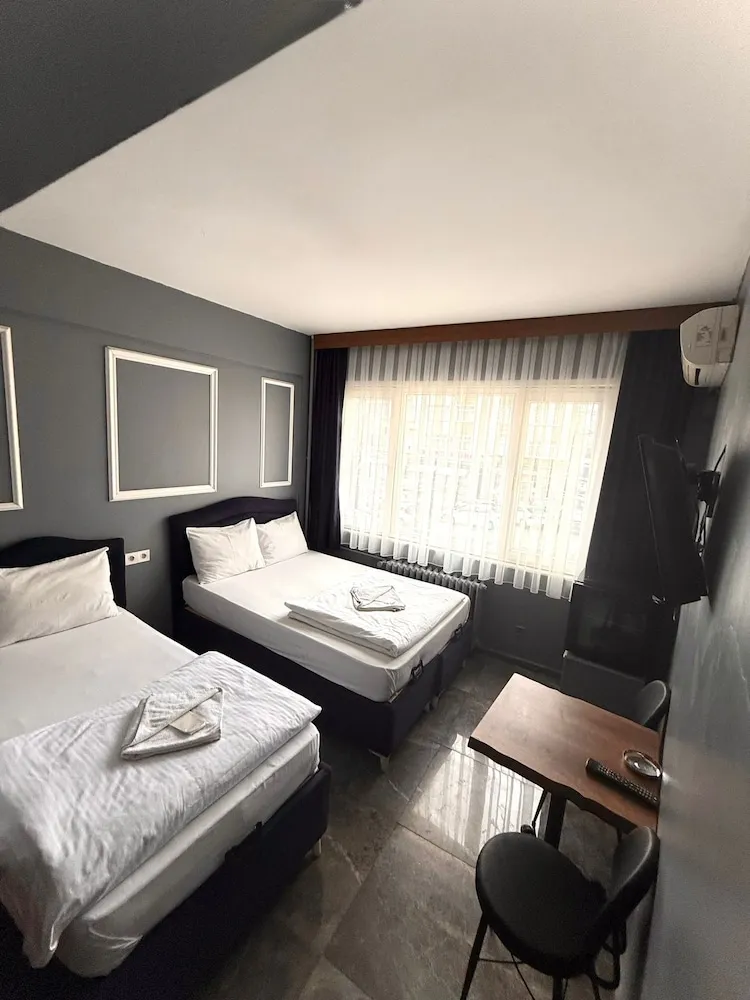 Deluxe Tek Büyük veya İki Ayrı Yataklı Oda, 1 Çift Kişilik Yatak, Şehir Manzaralı