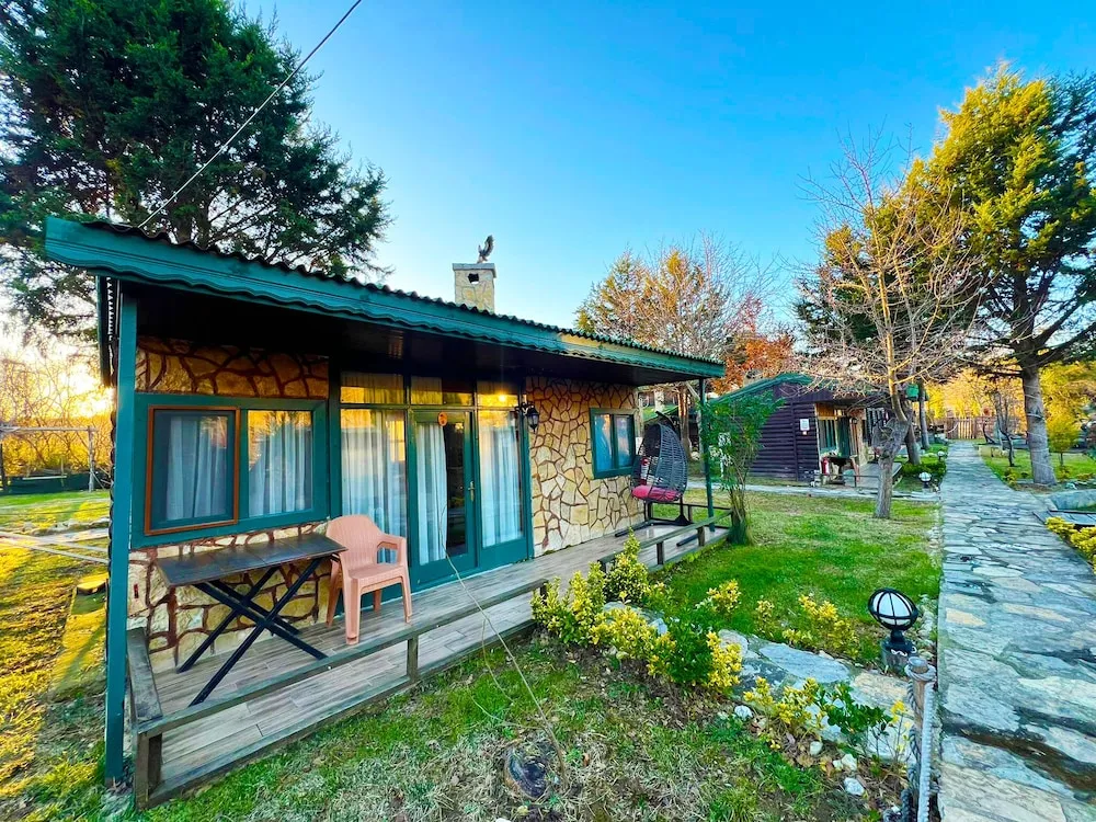 Standard Bungalow