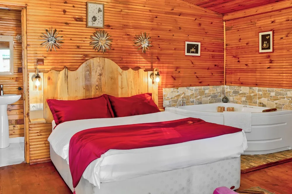 Jacuzzi Bungalow ( 2 person )