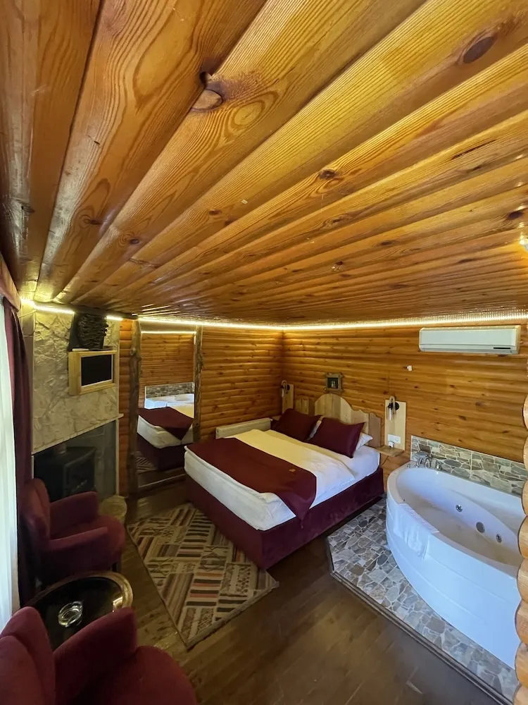 Jacuzzi Bungalow ( 2 person )