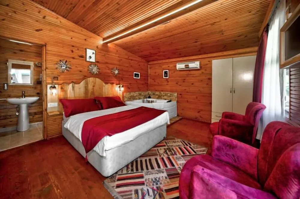 Jacuzzi Bungalow ( 2 person )